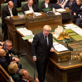 El primer ministro británico, Boris Johnson, durante su alocución en la Cámara de los Comunes. /REUTERS