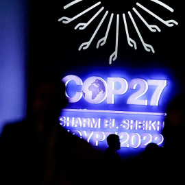 Una vista de un logotipo de la Cumbre del Clima COP27 en Sharm el-Sheikh, Egipto, en noviembre de 2022.