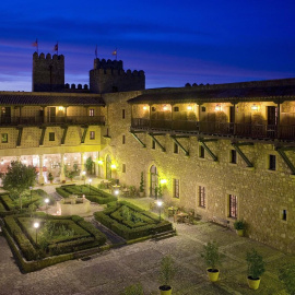 Vista del Parador Nacional de Siguenza. E.P.