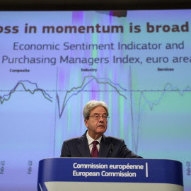 Pablo Gentiloni, comisario europeo de Asuntos Económicos, en la presentación de las previsiones económica de otoño, en Bruselas. REUTERS/Johanna Geron