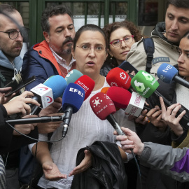 La secretaria general de Amyts, Ángela Hernández, hace declaraciones a los medios tras la reunión celebrada con la Consejería de Cultura, a 15 de noviembre de 2022.