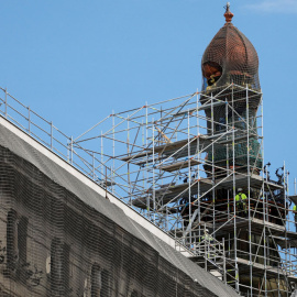 Las obras del llamado Proyecto Canalejas, en la antigua sede del banco Banesto, en el centro de Madrid, promovido por OHL. REUTERS/Paul Hanna