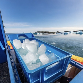 Hielo del ártico extraído por la empresa Artic Ice.