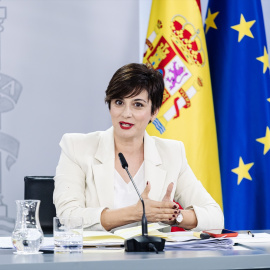 La ministra de Vivienda y Agenda Urbana, Isabel Rodríguez, durante una rueda de prensa posterior a la reunión del Consejo de Ministros, en el Palacio de la Moncloa, a 13 de febrero de 2024