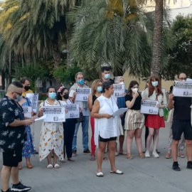 Concentración en defensa de la cultura en València.