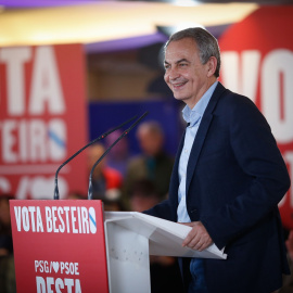 Zapatero tira de ironía para cargar contra Feijóo: "Están preparando una serie en Netflix"