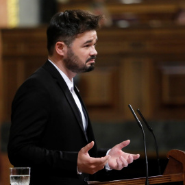 El diputado de ERC Gabriel Rufián, durante su intervención en el pleno del Congreso de los Diputados. EFE/Juan Carlos Hidalgo