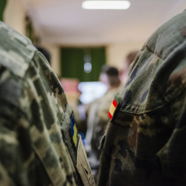 Uniformes de mandos militares en la Academia de Infantería del Ejército de Tierra, a 9 de noviembre de 2023.