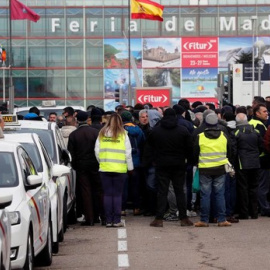 Los taxistas frente a Ifema/EFE