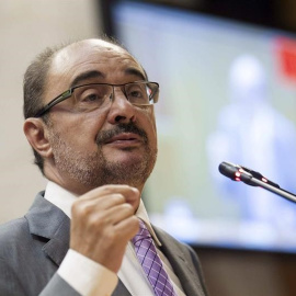 Javier Lambán, presidente de Aragón, durante una intervención en las Cortes aragonesas/EFE