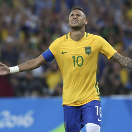 Brasil consiguió al fin la ansiada medalla de oro olímpica en fútbol. REUTERS/Marcos Brindicci