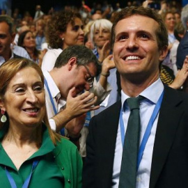 20-07-2019.- Pablo Casado y Ana Pastor, durante el inicio de la celebración del Congreso Nacional del Partido Popular. EFE