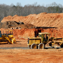 Las empresas subcontratadas en las grandes obras públicas se encuentran entre los mayores afectados por la tolerancia ante la morosidad de las grandes empresas. Foto: PxHere