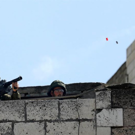 Soldados israelíes en Hebrón (Cisjordania), donde también ha habido protestas. / EFE