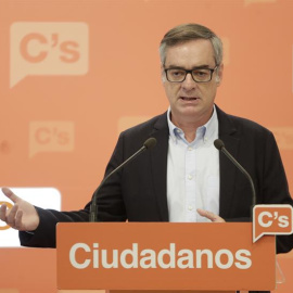 El vicesecretario general de Ciudadanos, José Manuel Villegas, durante la rueda de prensa posterior a la reunión que la Ejecutiva Nacional del partido ha celebrado hoy en Madrid. EFE/Emilio Naranjo