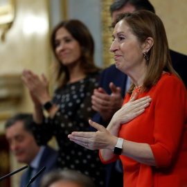 Ana Pastor, este jueves durante la última sesión del Congreso. EFE/Chema Moya