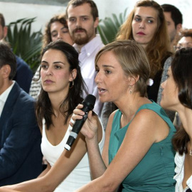 La diputada Tania Sánchez, junto a la portavoz en el Ayuntamiento madrileño, Rita Maestre.- EFE