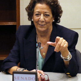 La senadora Rita Barberá,durante la reunión Grupo Mixto del Senado donde, entre otros asuntos,se ha tratado de su situación dentro de sus filas despues de que causara baja en el PP. EFE/Mariscal