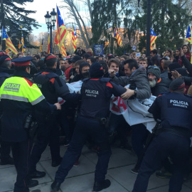 Manifestació del passat 25 de marça a Lleida contra la detenció de Carles Puigdemont a Alemanya. | Mònica Mombiela.