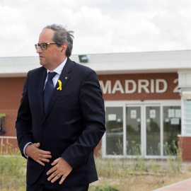 El presidente de la Generalitat, Quim Torra,tras visitar hoy en la prisión de mujeres de Alcalá-Meco a la exconsellera Dolors Bassa y a la expresidenta del Parlament Carme Forcadell. (FERNANDO VILLAR | EFE)