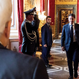 El candidato a primer ministro italiano, Giuseppe Conte, llega a una reunión con el presidente italiano, Sergio Matarella.- REUTERS