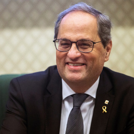 El presidente de la Generalitat de Cataluña, Quim Torra, preside la reunión del grupo parlamentario de Junts per Catalunya, para analizar la decisión de la Junta Electoral Central (JEC) sobre su inhabilitación.-EFE/Quique Garcia