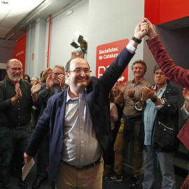 Miquel Iceta, tras ser primer secretario del PSC en las elecciones primarias del partido, al lograr el 54,14% de los votos de los militantes, imponiéndose así a la alcaldesa de Santa Coloma de Gramenet (Barcelona), Núria Parlon, que ha suma