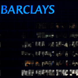 La sede del banco británico Barclays, en el distrito financiero  Canary Wharf de Londres. REUTERS/Toby Melville