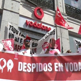 Empleados de Vodafone protestan contra el ERE en la madrileña Puerta del Sol. E.P.