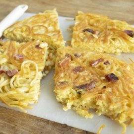 Frittata di spaghetti o tortilla de espaguetis.