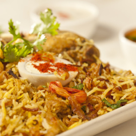 arroz biryani.