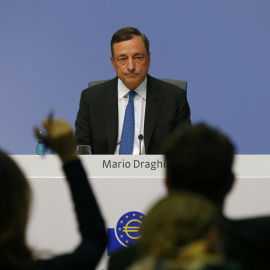 El presidente del BCE, Mario Draghi, durante la rueda de prensa tras la reunión del consejo de gobierno de la entidad. REUTERS/Ralph Orlowski