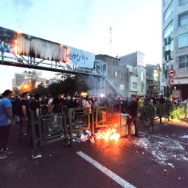 Protestas en Teheran por el asesinato de Mahsa Amini. -REUTERS