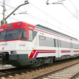 Tren de cercanías de Renfe. E.P.