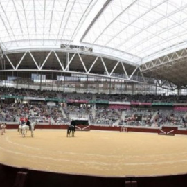 Vista del ruedo del Iradier Arenas, la plaza de toros multiusos de Vitoria. EFE