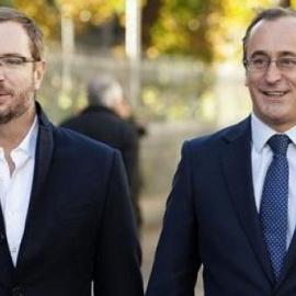 El vicesecretario de Acción Sectorial del PP, Javier Maroto, y el presidente del PP vasco, Alfonso Alonso. EFE