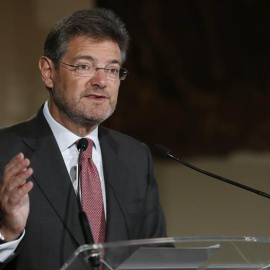 El ministro de Justicia, Rafael Catalá, durante su intervención en la inauguración de la primera jornada sobre Responsabilidad penal de las empresas organizada por la Asociación de Compliance Officers de España (ACOFES). EFE/Chema Moya