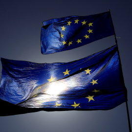 FILE PHOTO: European Union flags flutter as uncertainty over Brexit continues, in London, Britain April 10, 2019. REUTERS/Gonzalo Fuentes/File Photo