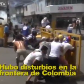 El debate sobre la ayuda humanitaria destroza la frontera entre Venezuela y Colombia