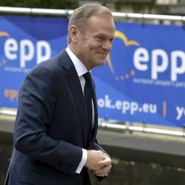 Donald Tusk a su llegada a la cumbre de jefes de Estado y de Gobierno de la Unión Europea. REUTERS/Eric Vidal