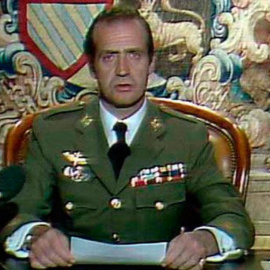 Juan Carlos I durante su discurso televisivo el 23 de febrero de 1981.