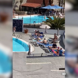 Turistas se saltan el estado de alarma por el coronavirus en Gran Canaria