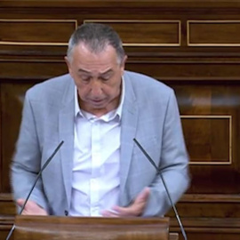 La reprimenda de Baldoví a Vox: "En Madrid se han perdido 600 millones en ayudas y Vox a sus cosas, a promover el odio"