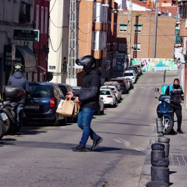 ¿Qué son las cocinas fantasma y cómo afectan a tu barrio?