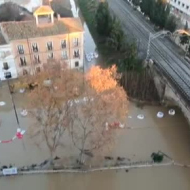 El Ebro se desborda a su paso por Tudela