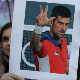 Djokovic gana la batalla judicial contra su deportación de Australia