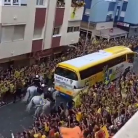 Cádiz y Mallorca: mucha fiesta y muy poca memoria