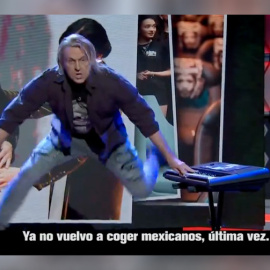 Un instante de la parodia de Nacho Cano en 'El Intermedio' del Gran Wyoming.- LA SEXTA