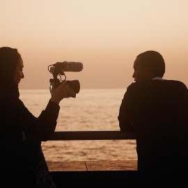 La cineasta Paula Palacios y Ali Ahmed Warsame.