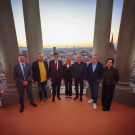 Les principals autoritats en l'aniversari de CCOO a la seu central del sindicat a Barcelona.